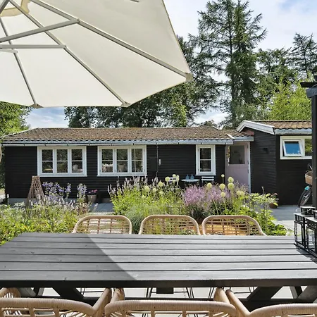 度假居 Oasis With Pergolas And Cozy Nooks Near *